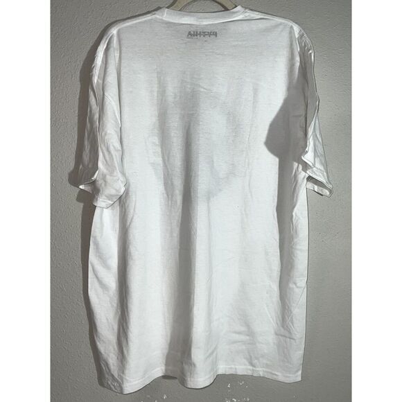 Pythia Clothing White Graphic Short Sleeve Casual Fit T-shirt (XL) - Picture 4 of 6